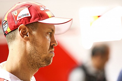 Vettel csak magát hibáztathatja a szingapúri kiesésért