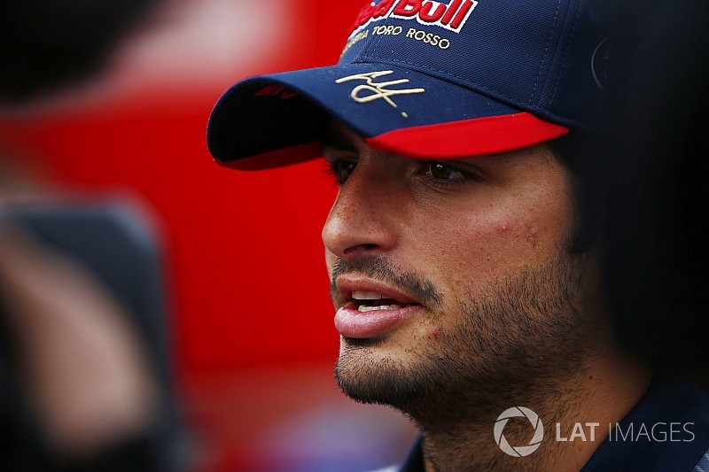 Sainz tetap bungkam meski drama mesin segera berakhir