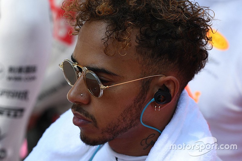 Hamilton sigue como el piloto mejor pagado, según Forbes