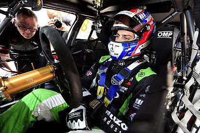 Aurélien Panis : "Le cerveau chauffe un peu" sur le Nürburgring