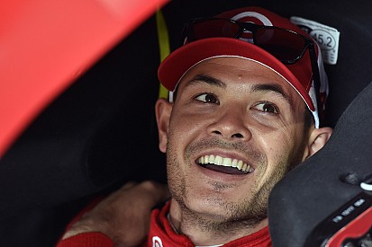 Chip Ganassi permitirá a Larson correr en Knoxville