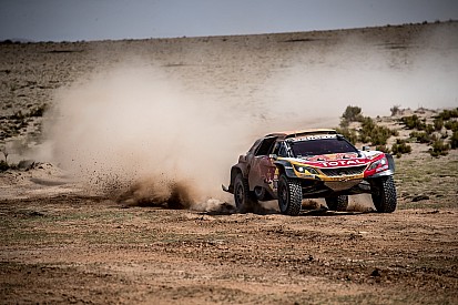 Dakar Stage 10: Peterhansel lewati Al-Attiyah