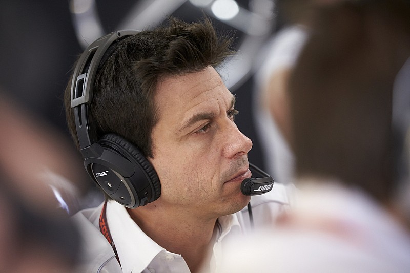 Wolff:
