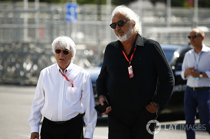 Ecclestone szerint a McLaren a hibás a Honda kudarca miatt, és nem fordítva
