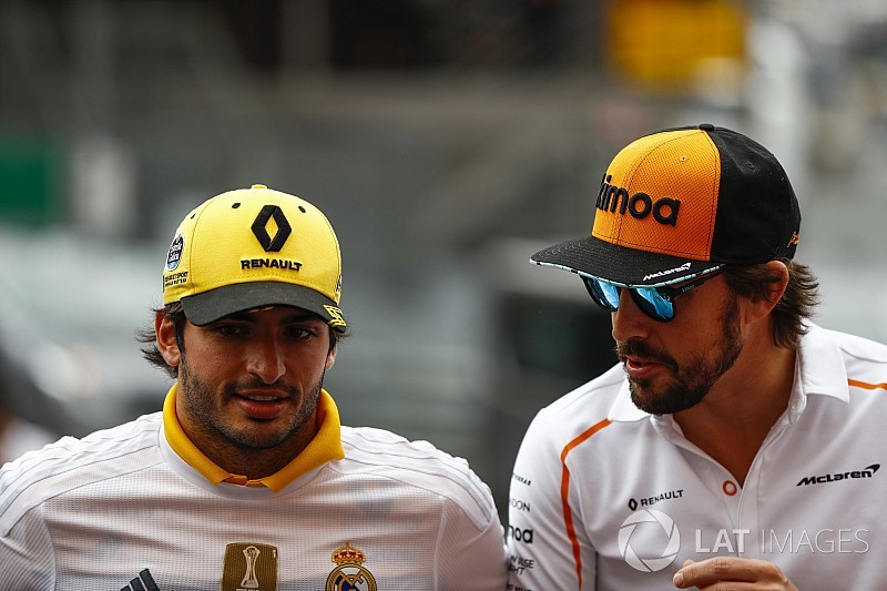Szinte mindenki a Renault fejlesztéseire vár