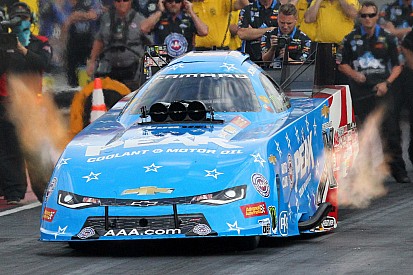 John Force scores first victory of the year