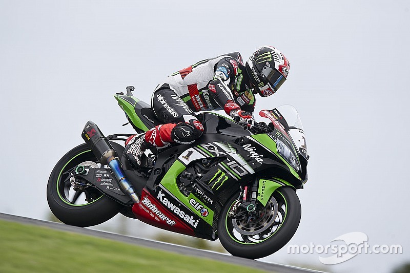 WSBK, Бурірам: лідером першого дня вікенду став Рей