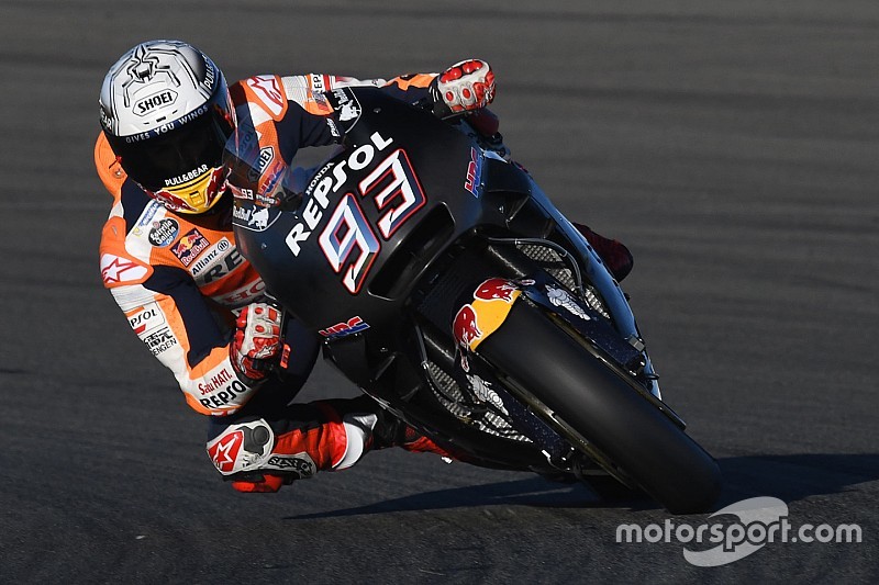 Sezonun son testini Marquez lider tamamladı