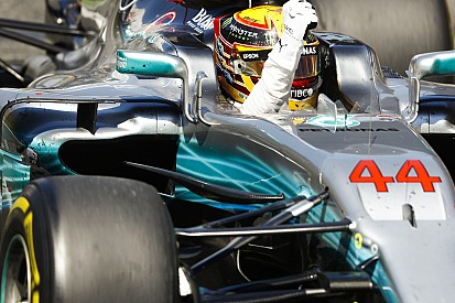 Hamilton se acerca el récord de Senna y pasa a Clark