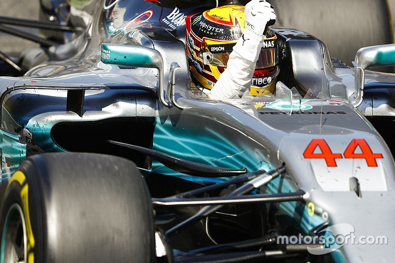 Hamilton se acerca el récord de Senna y pasa a Clark