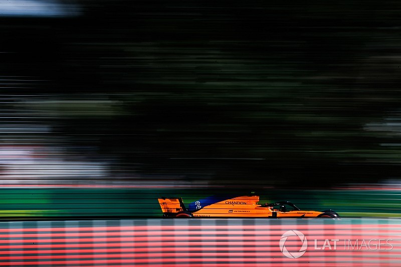 Vandoorne előnyt kovácsolna az esős időmérőből