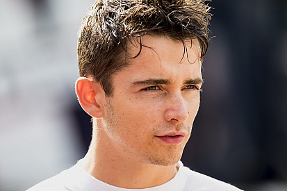 Леклер у 2017 році у складі Sauber візьме участь у чотирьох практиках