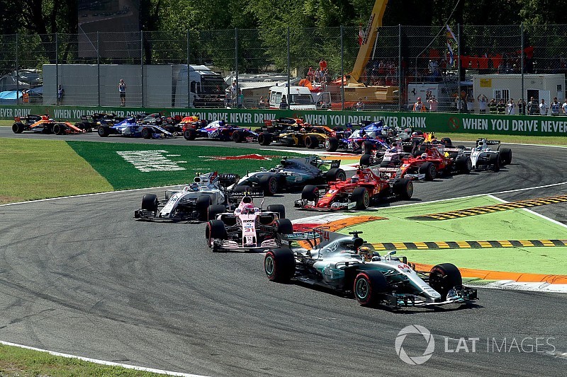A Red Bull szerint kevés lesz a 3 motor 2018-ban