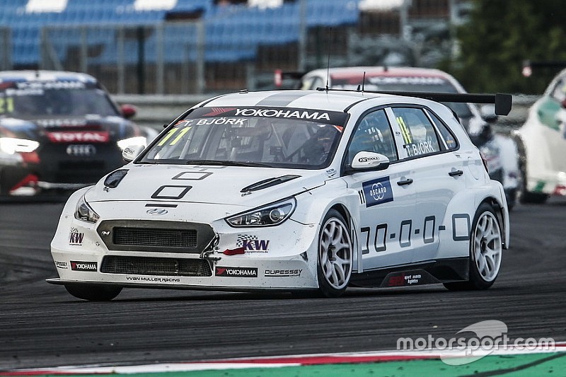 Ningbo, Libere 2: ancora le Hyundai davanti, Björk precede Tarquini e Michelisz