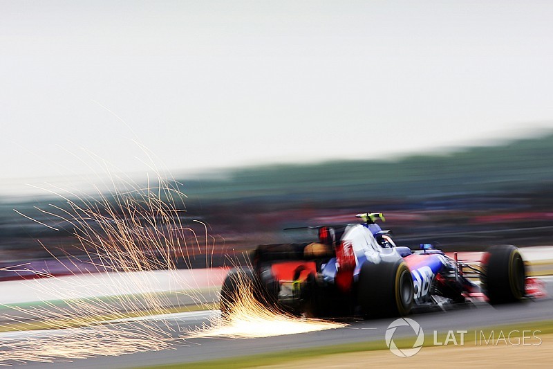 F1 instala zona de DRS nas primeiras curvas em Silverstone
