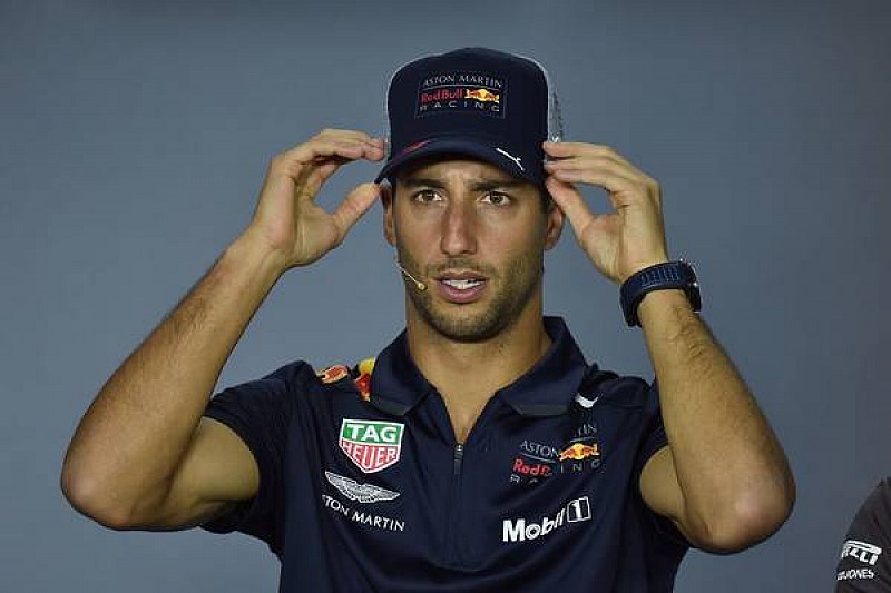 Ріккардо спростував чутки про попередню угоду з Ferrari