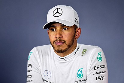 Lewis Hamilton: Vertragsverhandlungen mit Mercedes verschoben