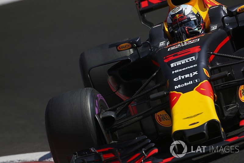 Red Bull, pilot kararı için Ricciardo'yu bekleyecek