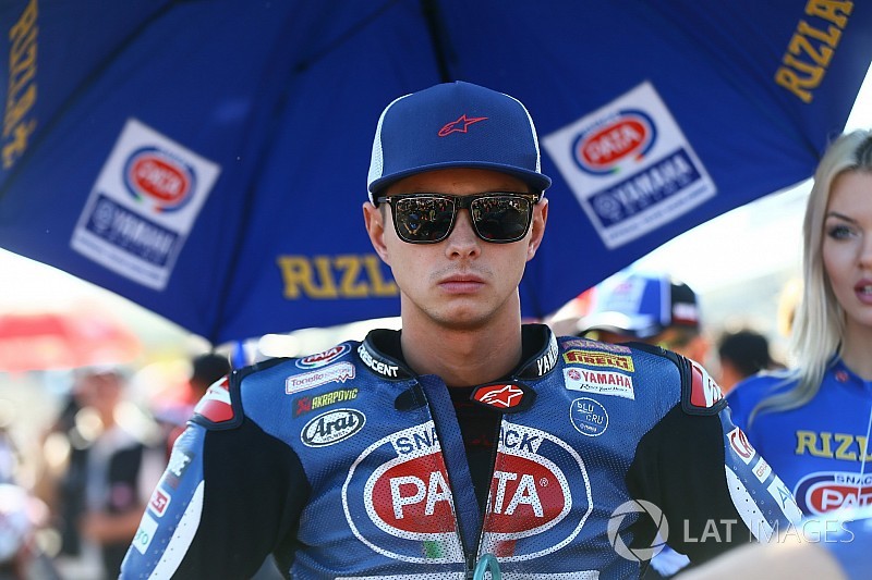 Van der Mark wil binnen tien jaar 'minstens één keer WK winnen' in Superbike of MotoGP