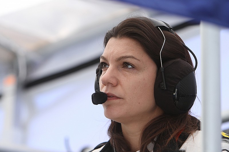 Гонщиця IMSA зібралася замінити Фіттіпальді в Інді-500