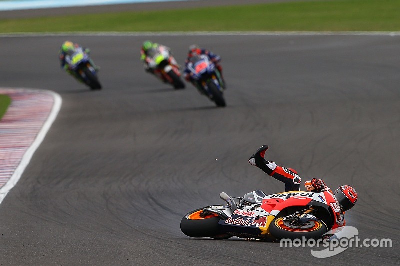Marquez dinilai terjatuh karena tertekan Vinales