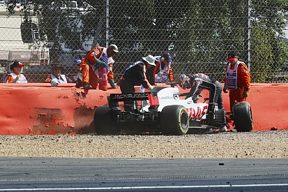Kecelakaan di zona DRS karena faktor pembalap - FIA