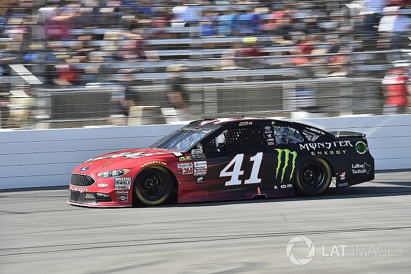Vertragsverlängerung: Kurt Busch bleibt bei Stewart-Haas Racing