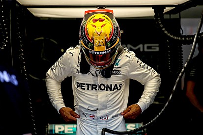 Hamilton se enfrenta a una penalización por reemplazar la caja de cambios
