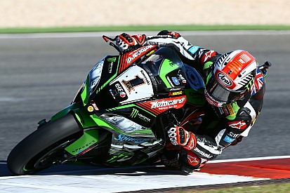 FP1 WorldSBK Perancis: Tampil dominan, Rea ungguli Camier