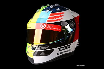 Közeli képeken a Michael/Mick Schumacher sisak