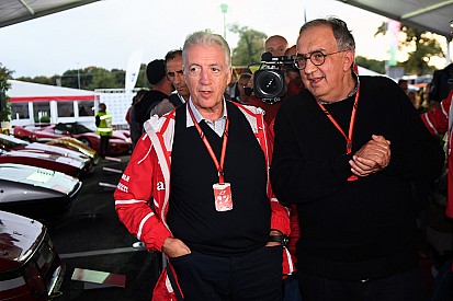 Marchionne: "Firmerei per Vettel secondo, ma non con Hamilton primo"