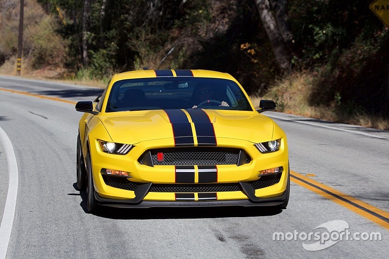 Ford Mustang Shelby GT350 R, inno alla passione