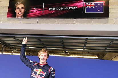 Ecco la prima foto di Brendon Hartley con la tuta Toro Rosso