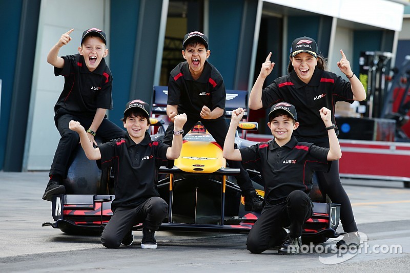 Gantikan grid girls, GP Australia resmi perkenalkan grid kids