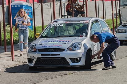 Атмосфера паддока 4-го етапу Чемпіонату України з кільцевих гонок