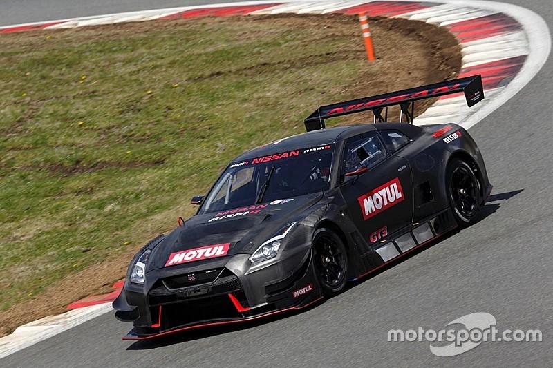 ニスモ、GT-Rの新型GT3”エボルーションモデル”をシェイクダウン