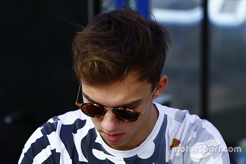 GP2 в Абу-Дабі: Гаслі очолив протокол останньої практики