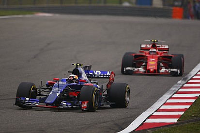 Formel 1 in Shanghai: Adrenalinrausch für Carlos Sainz auf Slick-Reifen