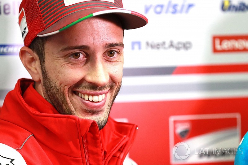 Dovizioso renova contrato e fica na Ducati por mais 2 anos