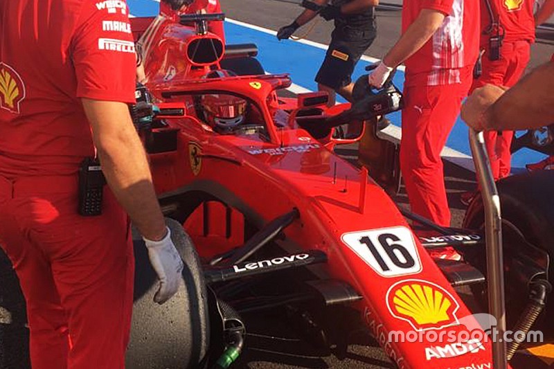 Леклер у боліді Ferrari подолав дві гоночні дистанції на тестах Pirelli