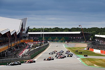 Vettel cree que el DRS podría dividir más la parrilla en Silverstone