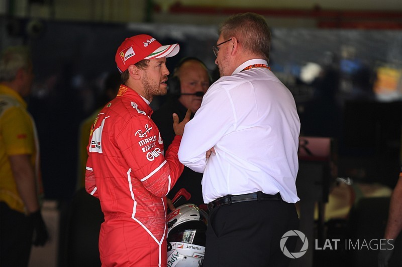 Brawn lát némi Schumachert Vettelben: „Még bajnok lehet idén”