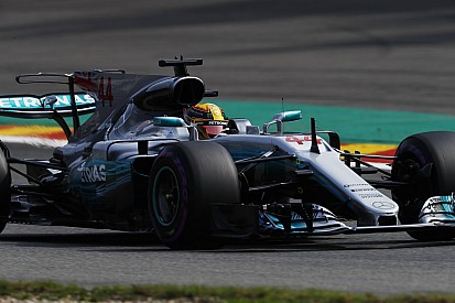 Videón Hamilton történelmi rajtelsősége Spa-ból