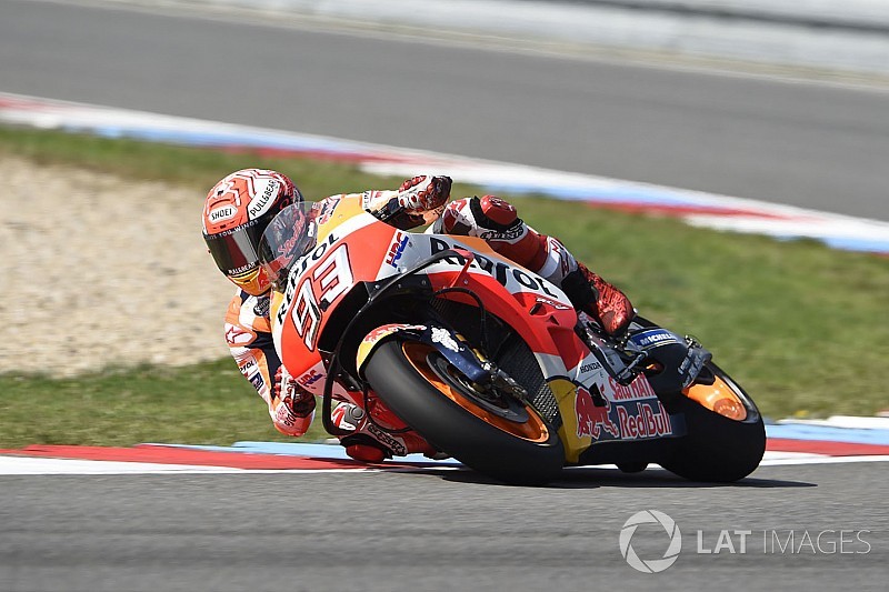 Márquez lidera teste após GP da República Tcheca
