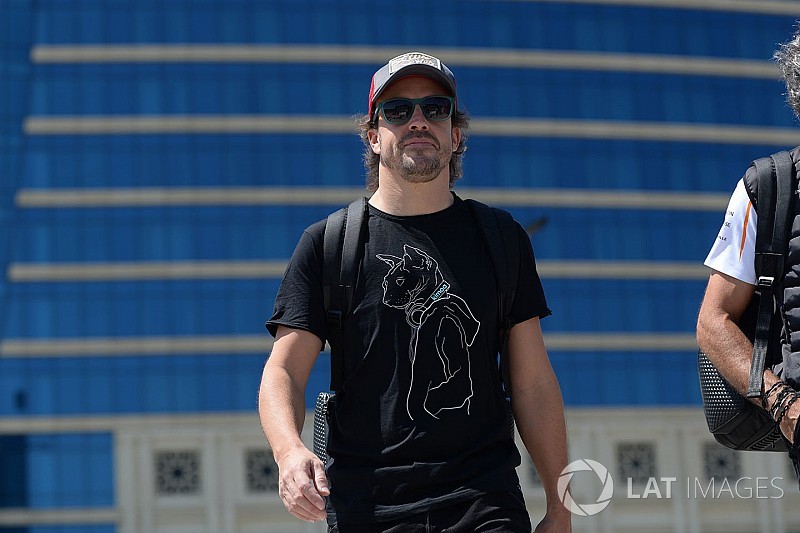 Alonso káoszt sejtet vasárnap Bakuban
