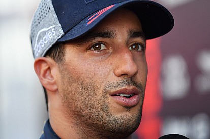 Retroscena Red Bull: Ricciardo non firma perché vuole il legame solo di un anno