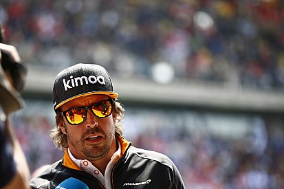 Jean Todt elogia que Fernando Alonso participe en varias categorías