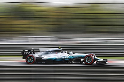 Bottas dice que perder con Vettel por una milésima es "una lástima"