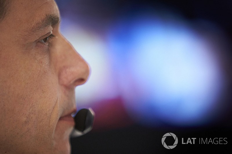 Wolff: Ferrari ve Mercedes'in performansı aynı