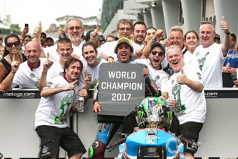 Las mejores historias de 2017, 13: Morbidelli doctora a la academia de Rossi